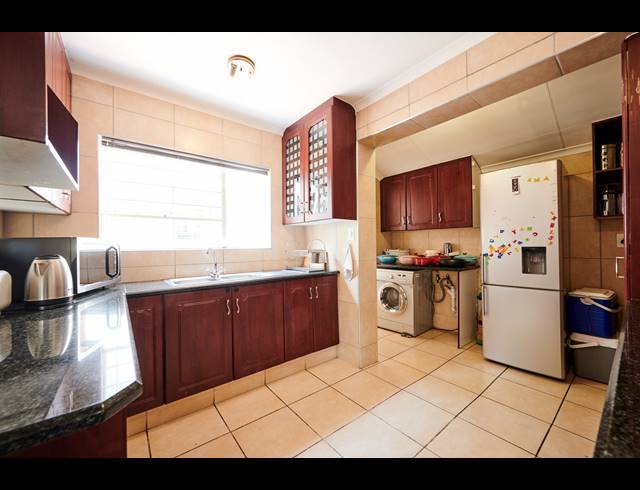 4 BEDROOM CLUSTER SOLD IN SUNNINGHILL